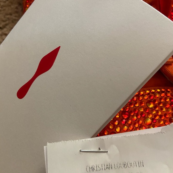 Lava w/ rime stones - Picture 6 of 6